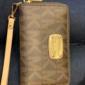 Michael Kors wallet